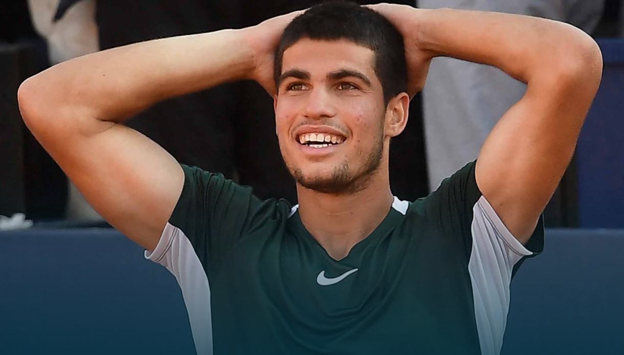 瓦尔迪首秀 瓦尔迪首秀