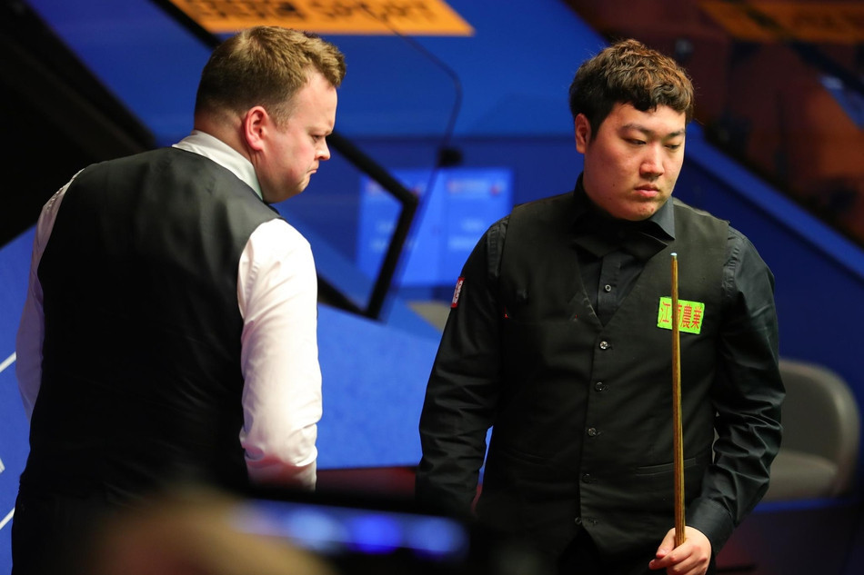 对年轻球员 对年轻球员